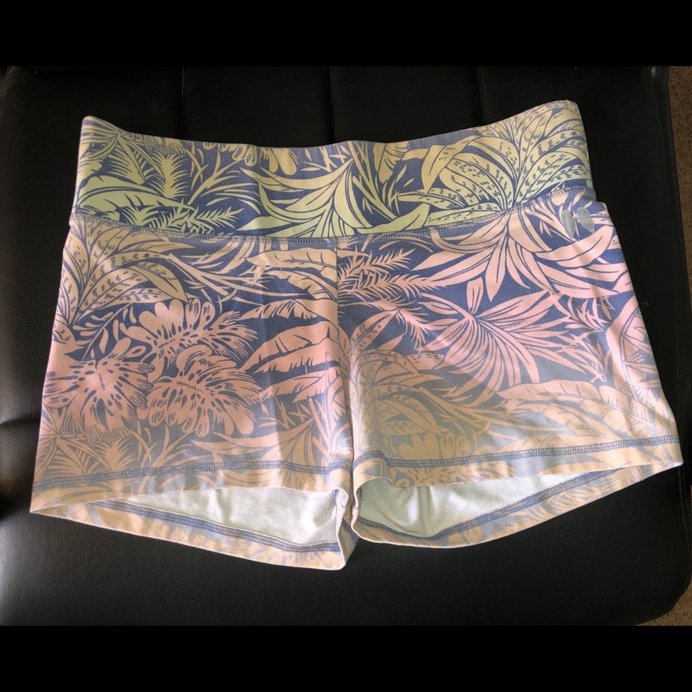Multicolored ombré-faded VS workout shorts
